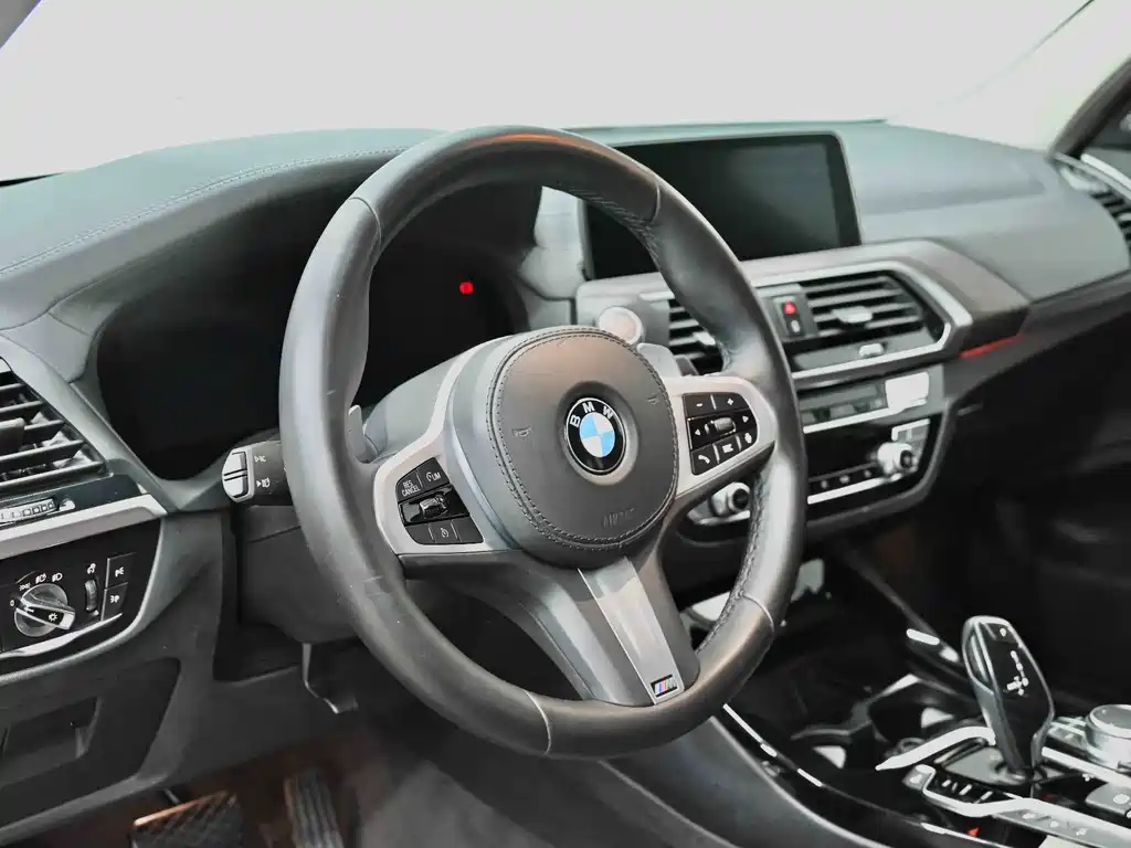 BMW X3 — миниатюра 14