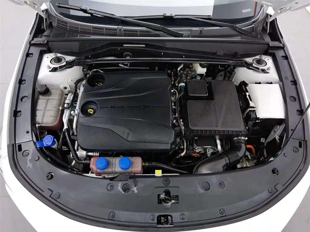 CHANGAN UNI V SMART IDD