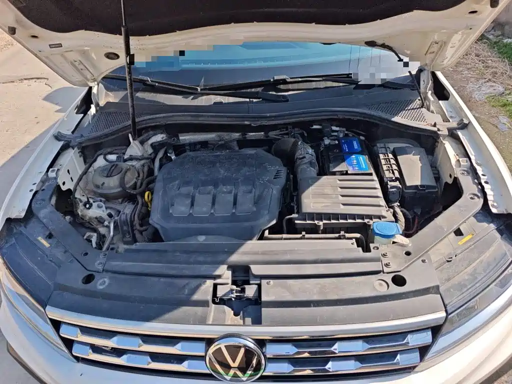 Volkswagen Tiguan L — миниатюра 21