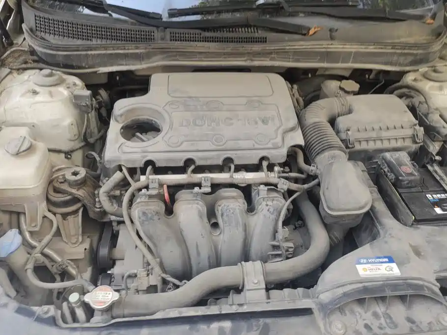 Hyundai Sonata — миниатюра 10