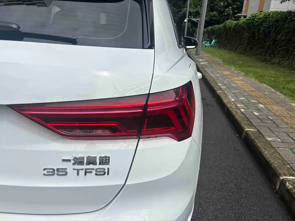 Audi Q3 — миниатюра 20