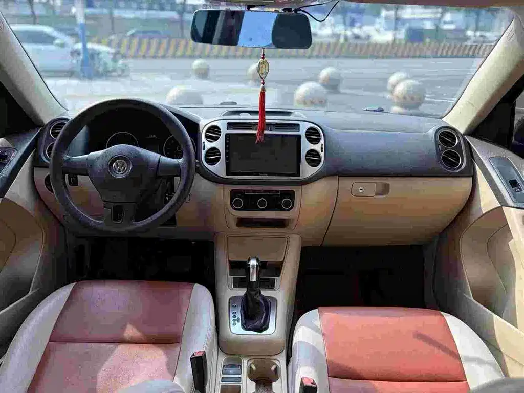 Volkswagen Tiguan — миниатюра 8