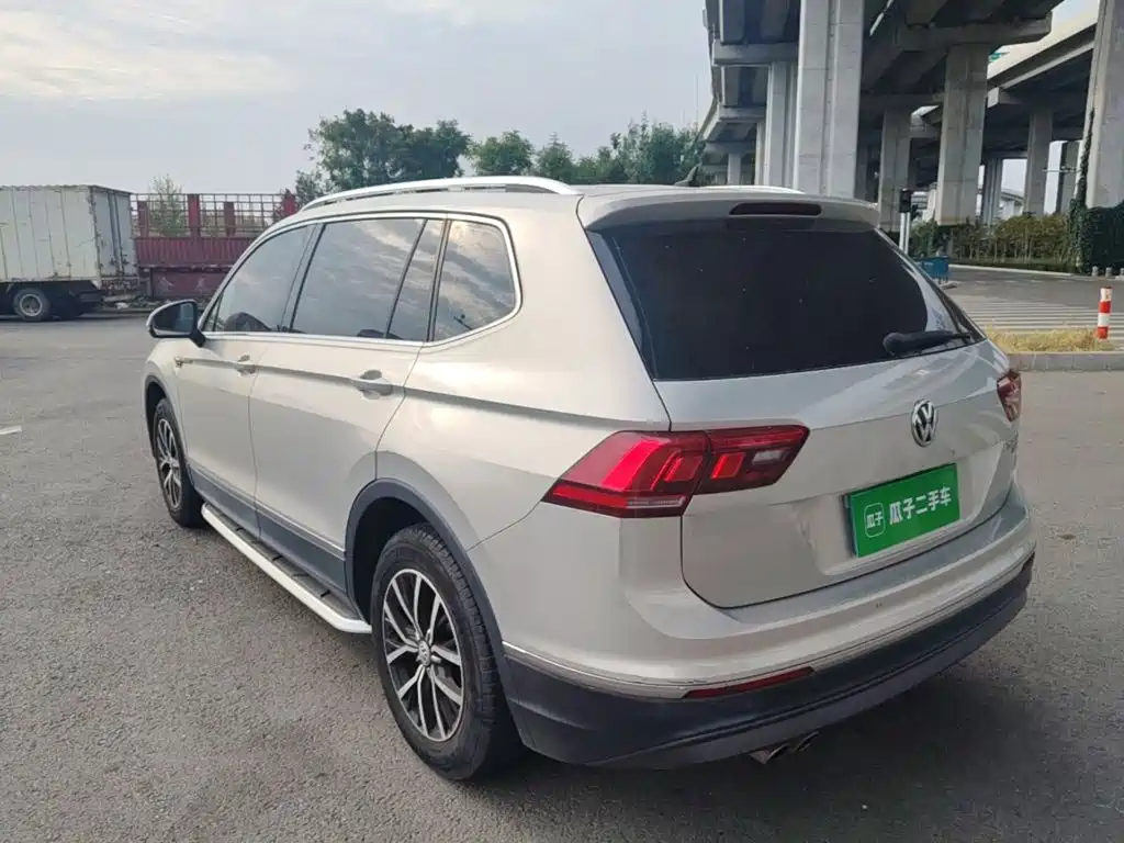 Volkswagen Tiguan L — миниатюра 5