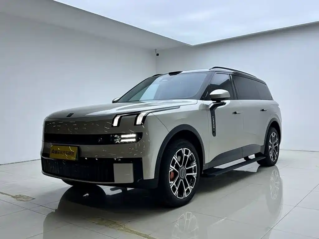 Lynk & Co 900 — миниатюра 2