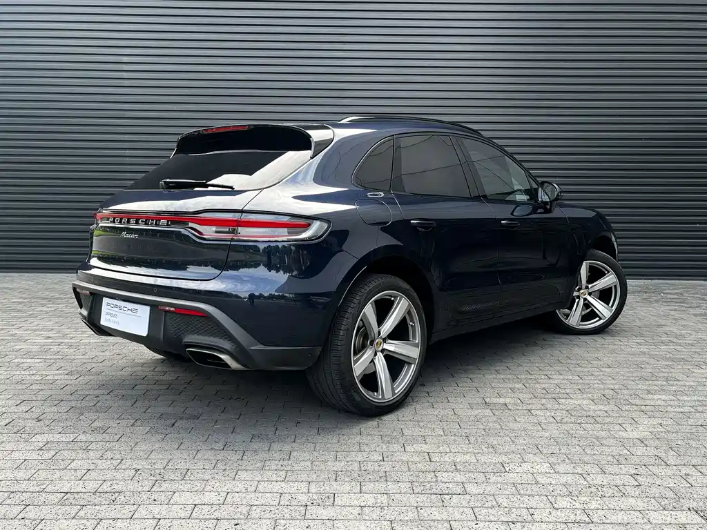 Porsche Macan — миниатюра 17