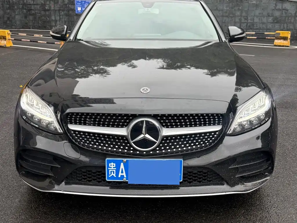 Mercedes-Benz C-Class — миниатюра 2