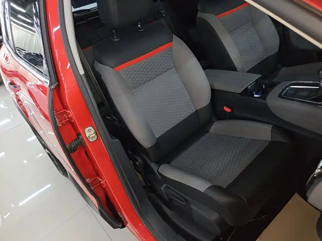 Citroen C5 AIRCROSS — миниатюра 25