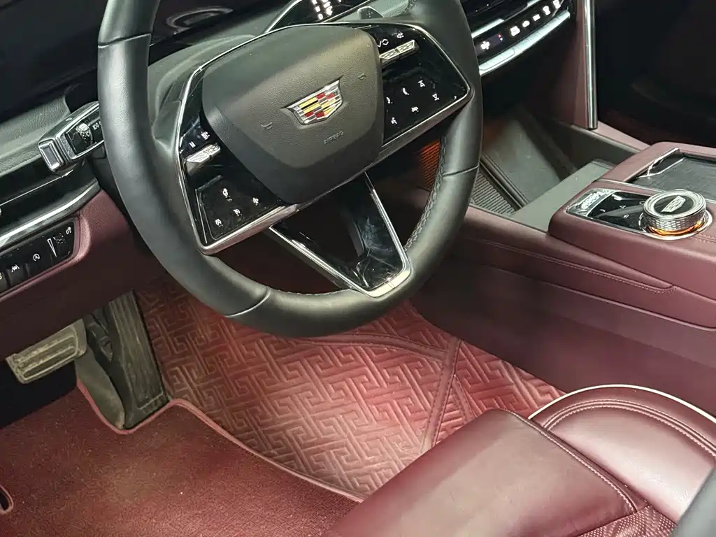 Cadillac CT6 — миниатюра 4
