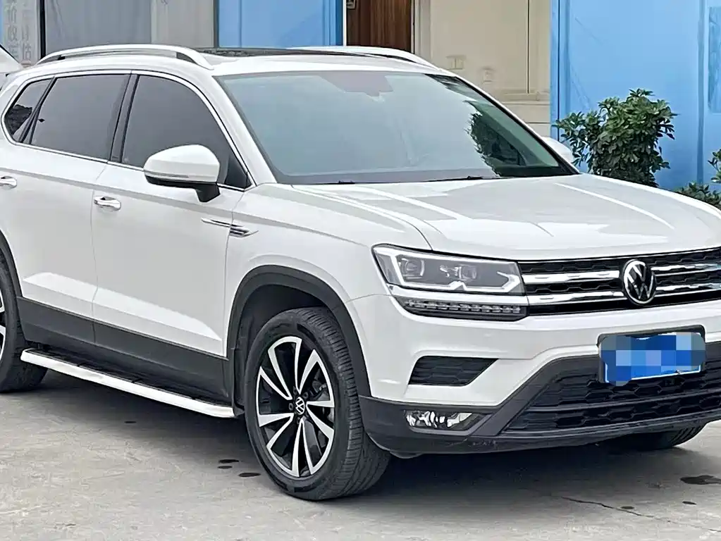 Volkswagen Tharu — миниатюра 3
