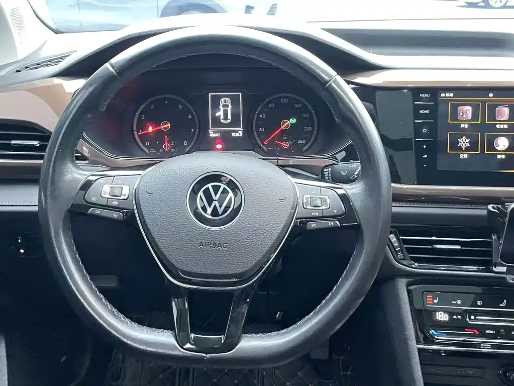 Volkswagen Tharu — миниатюра 16