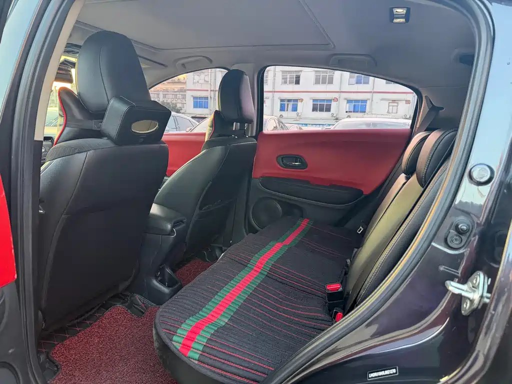 Honda Vezel — миниатюра 8