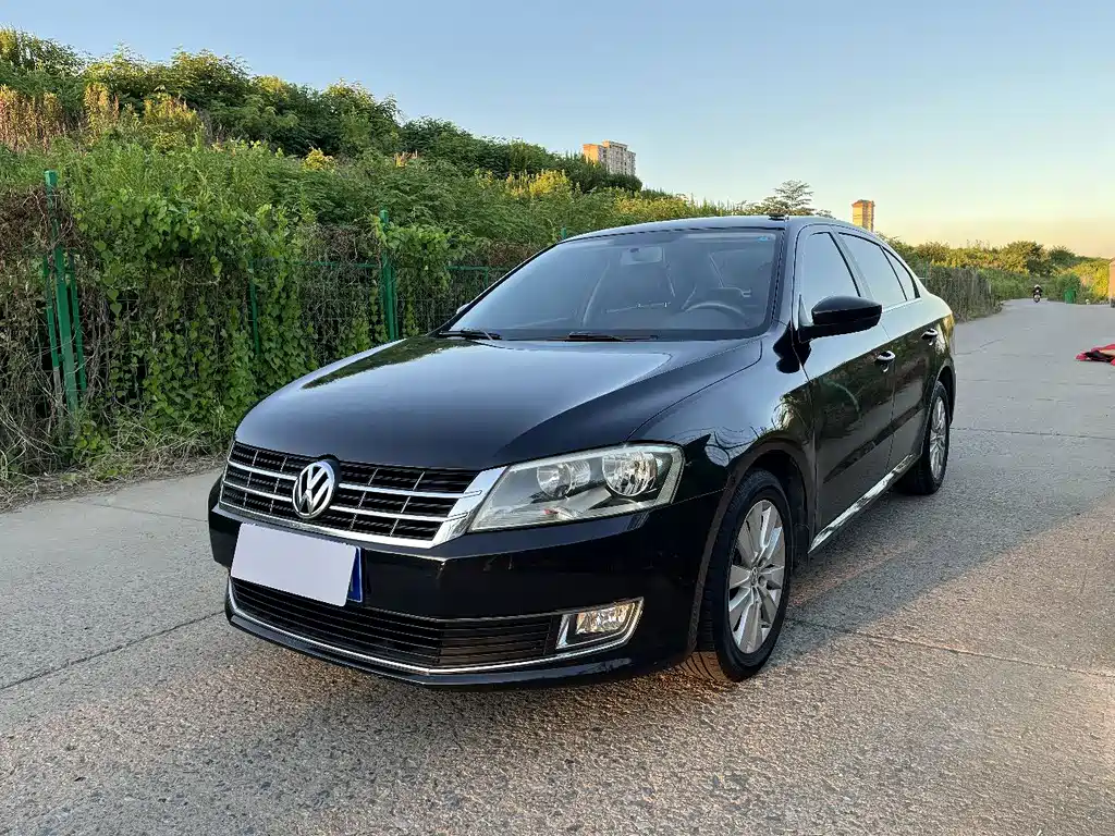 Volkswagen Lavida 2013