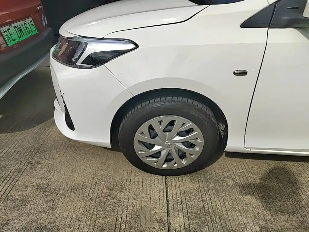 Toyota Vios FS — миниатюра 23
