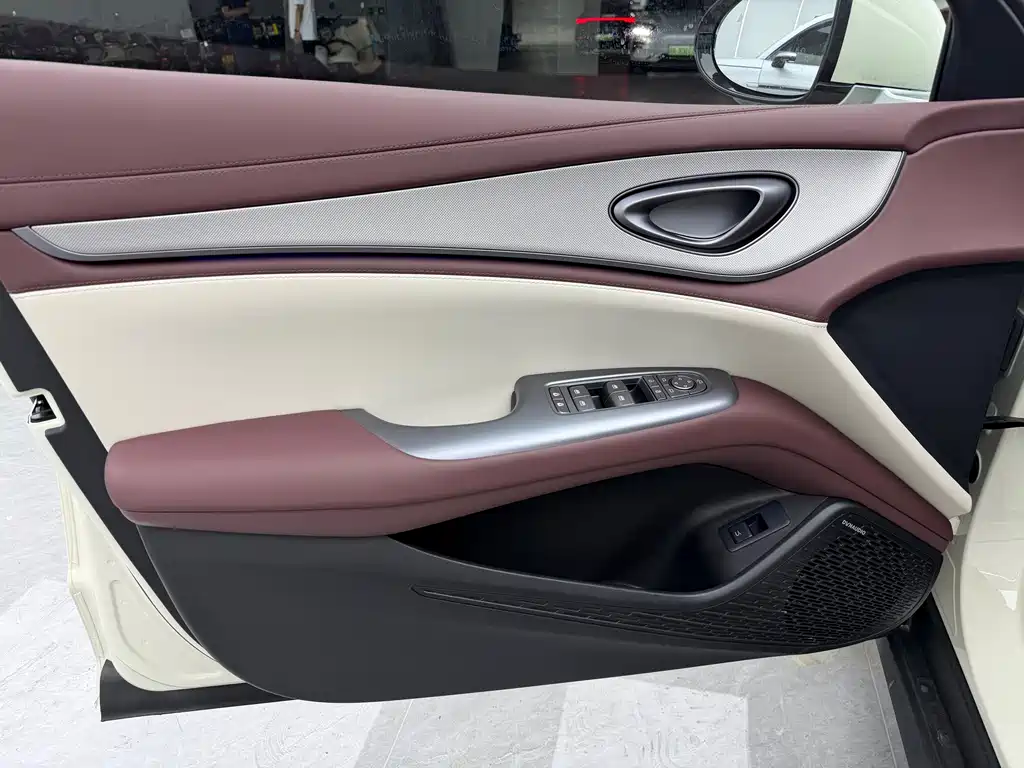 BYD Seal 07 DM-i — миниатюра 5