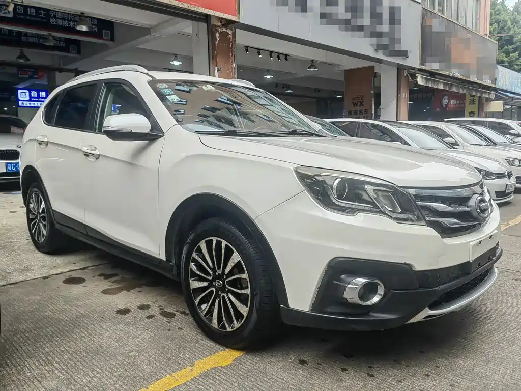 GAC TRUMPCHI GS5 SUPER