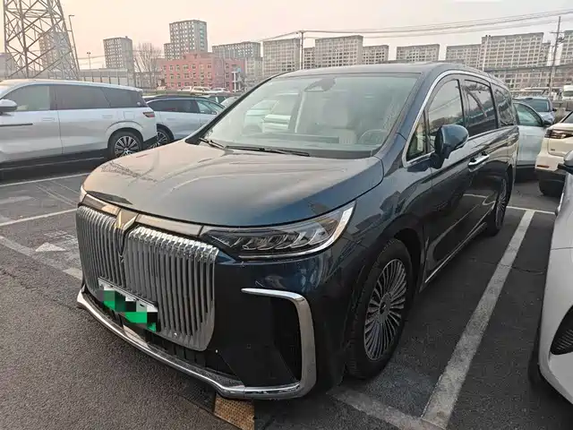 VOYAH LANTU DREAMER 2024