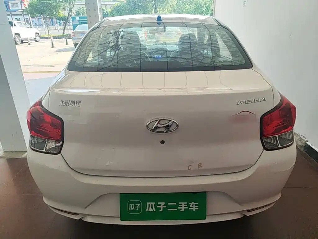 Hyundai Verna — миниатюра 6