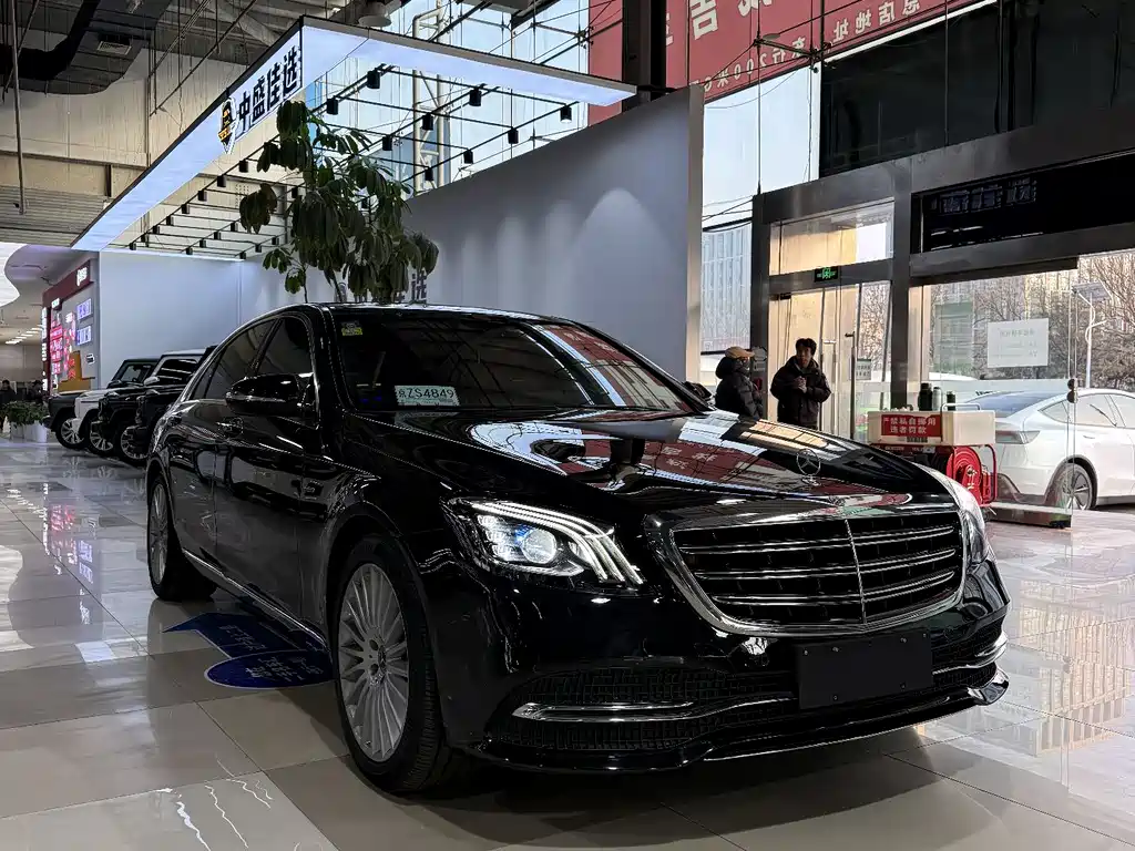 MERCEDES-BENZ S CLASS