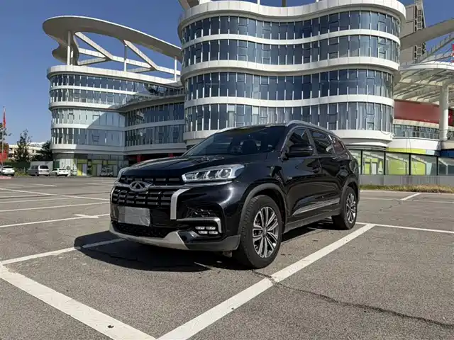 CHERY TIGGO 8