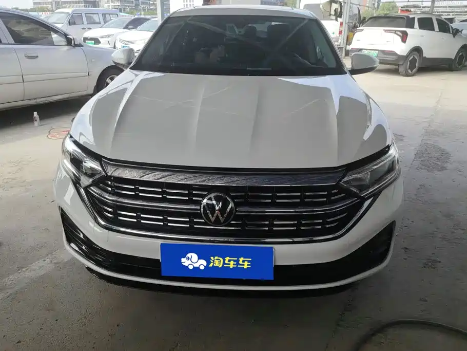 Volkswagen Sagitar — миниатюра 2