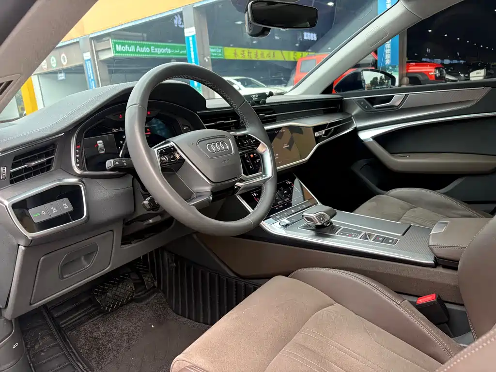 Audi A7L — миниатюра 5