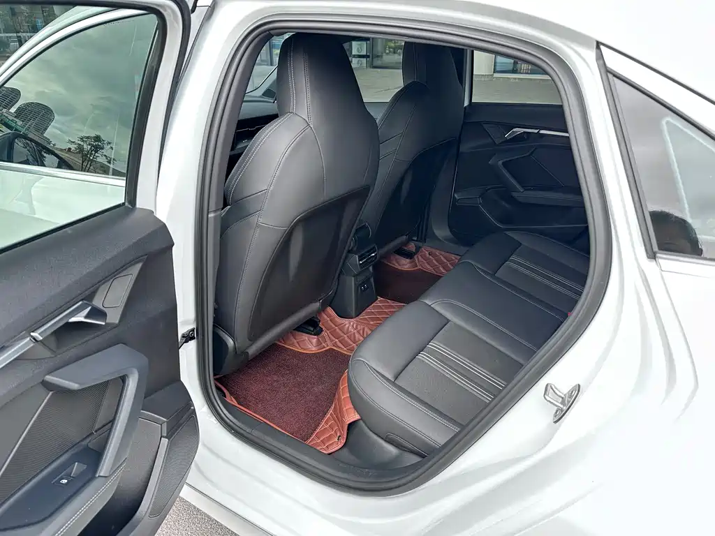 Audi A3 — миниатюра 11