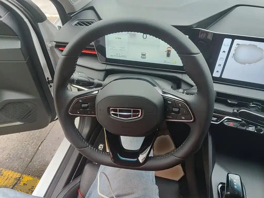 Geely Binrui — миниатюра 11