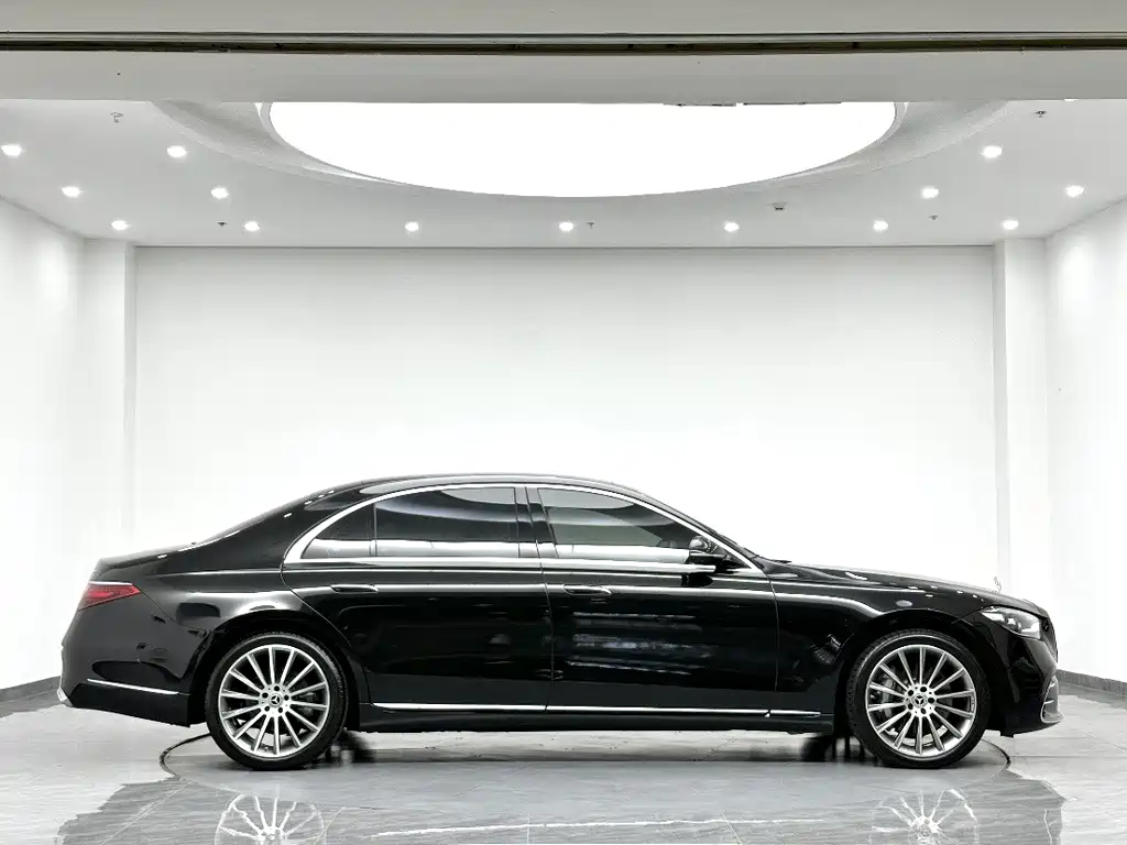Mercedes-Benz S-Class — миниатюра 4