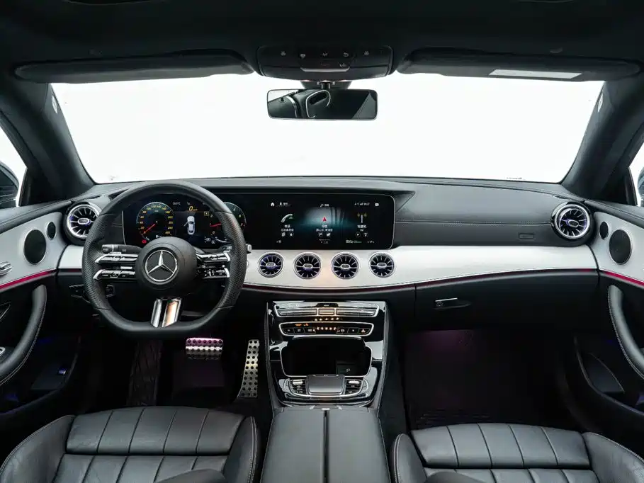 Mercedes-Benz E-Class (Import) — миниатюра 19