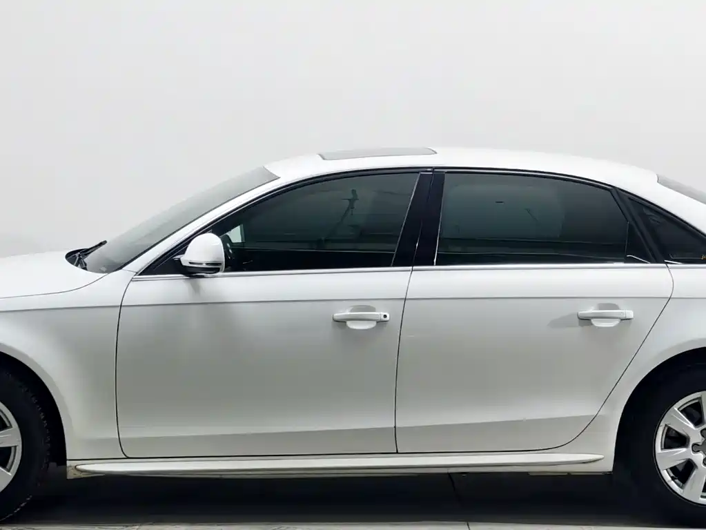 Audi A4L — миниатюра 7