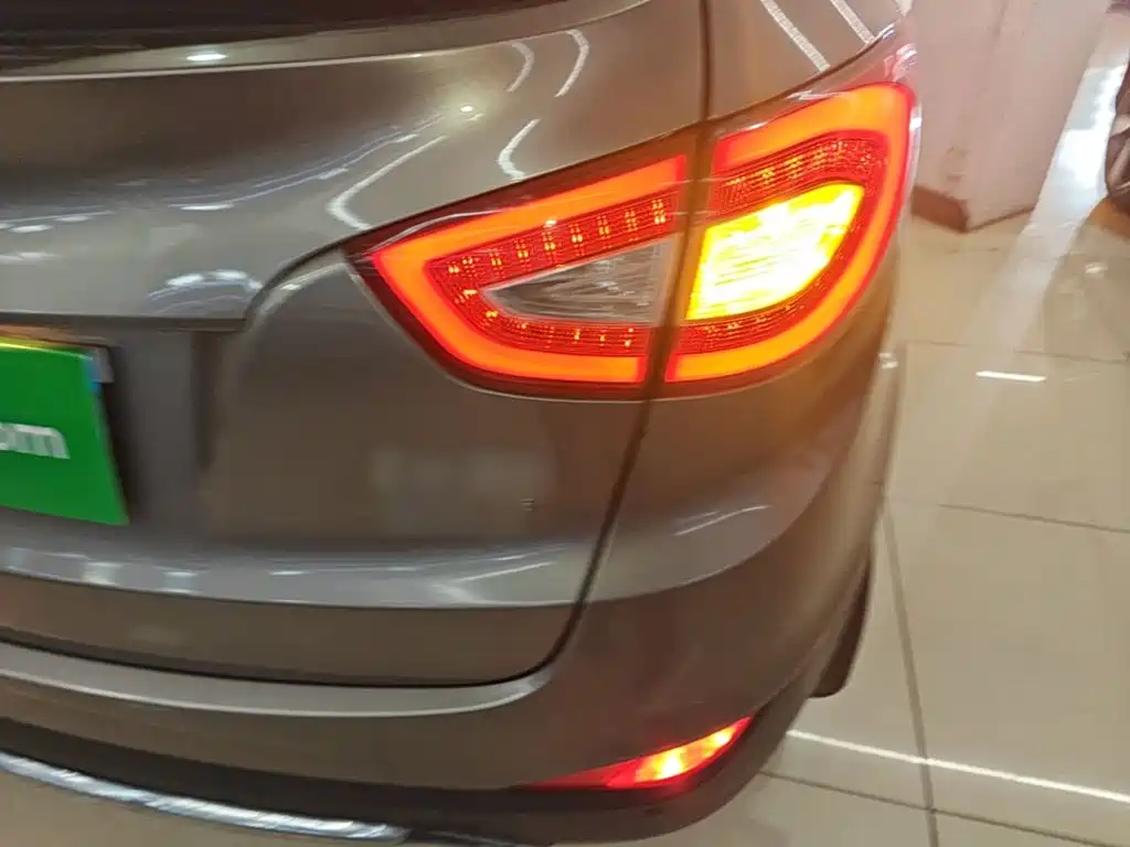 Hyundai ix35 — миниатюра 8