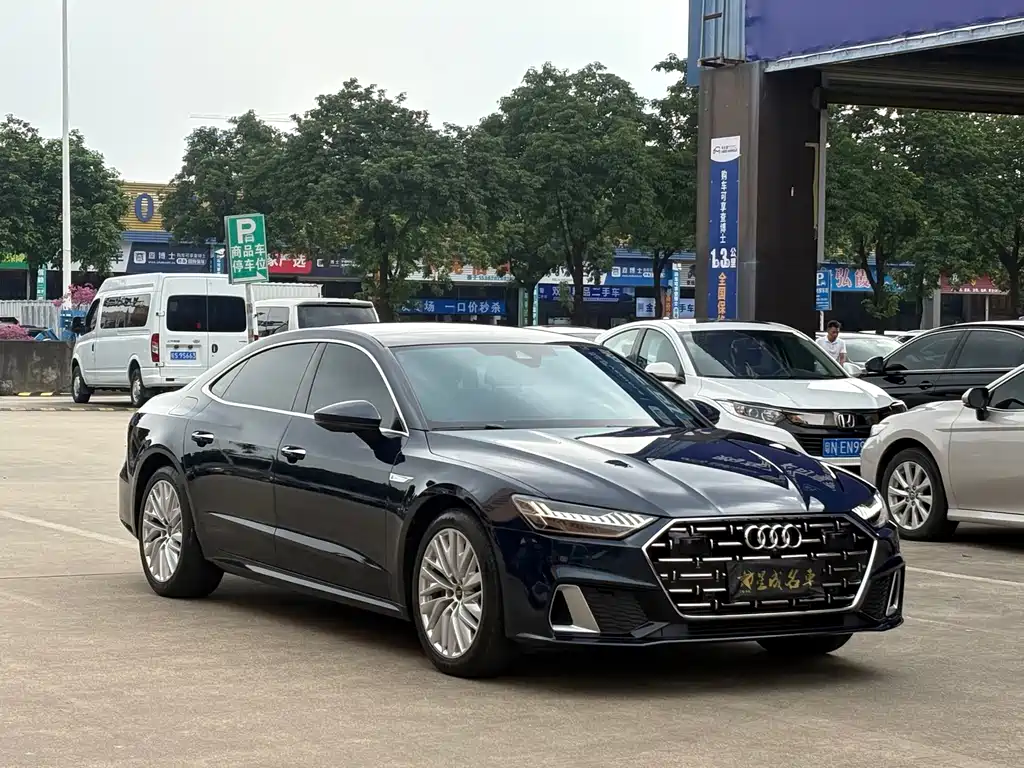 Audi A7L — миниатюра 4