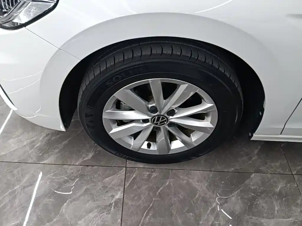 Volkswagen Bora — миниатюра 23