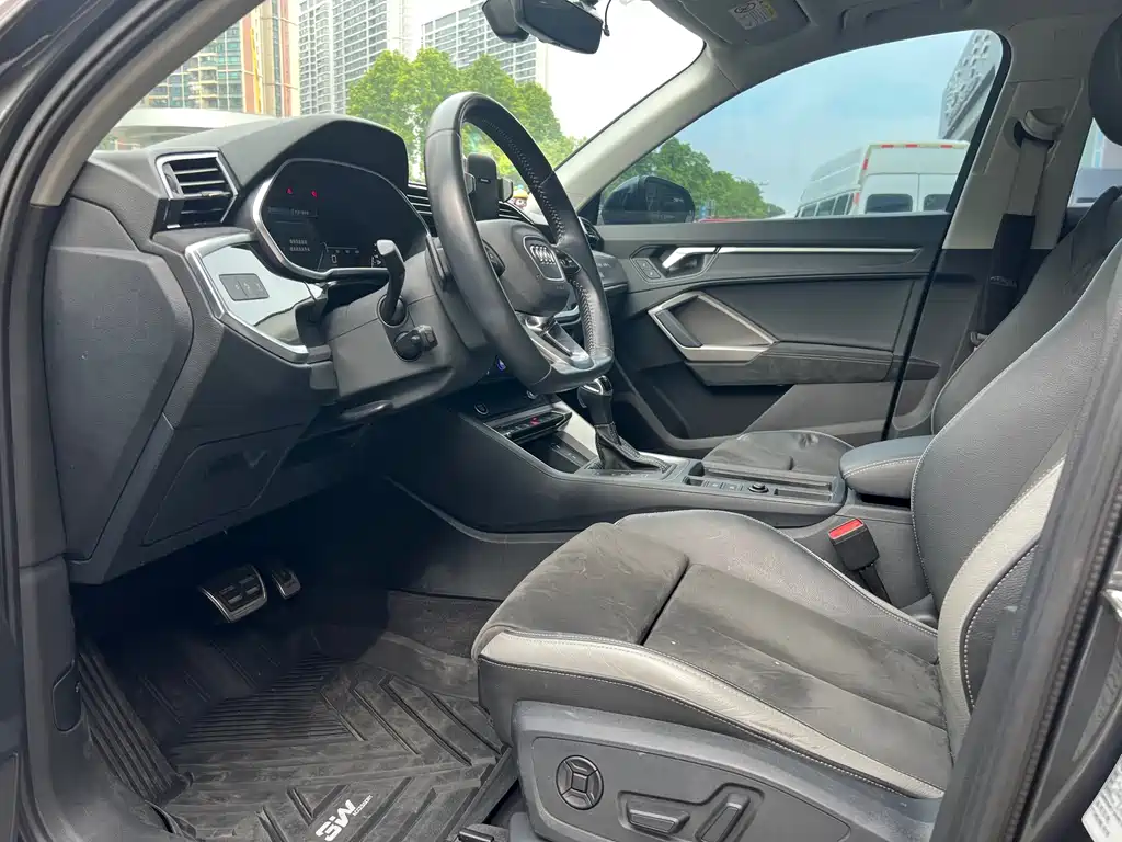Audi Q3 — миниатюра 7
