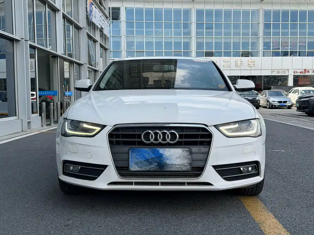 Audi A4L — миниатюра 2