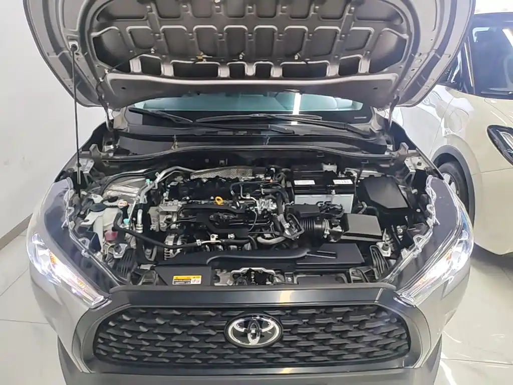 Toyota Corolla Cross — миниатюра 20