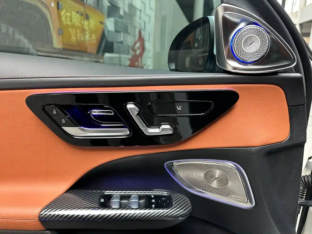 Mercedes-Benz C-Class — миниатюра 15