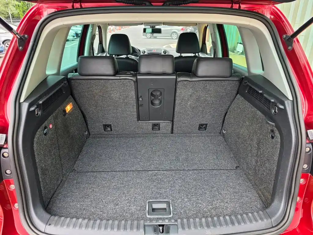 Volkswagen Tiguan — миниатюра 10