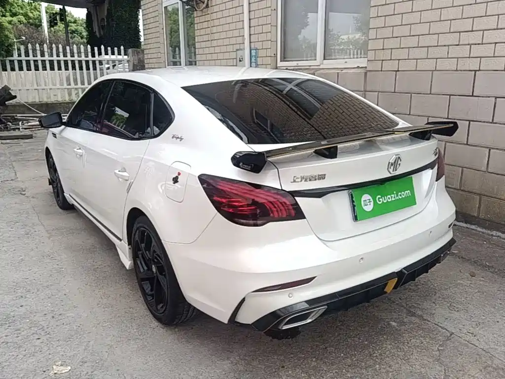 MG MG6 — миниатюра 5