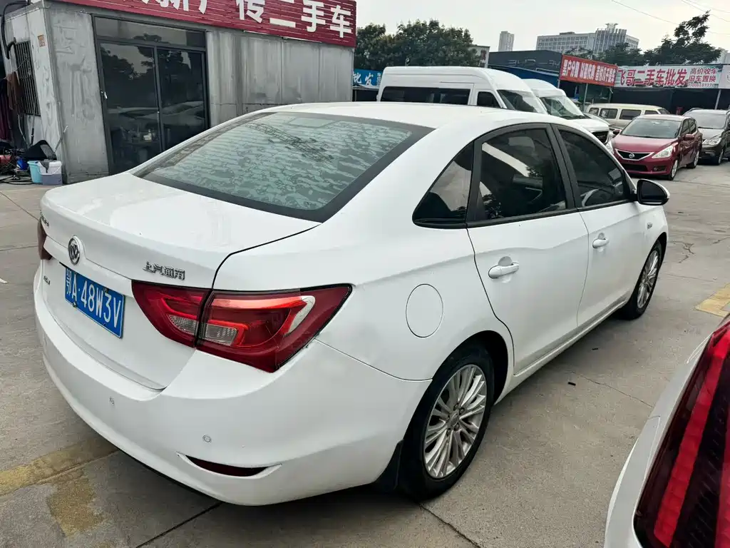 Buick Excelle — миниатюра 9