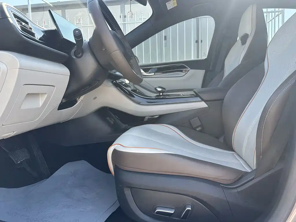 BYD Qin PLUS — миниатюра 6