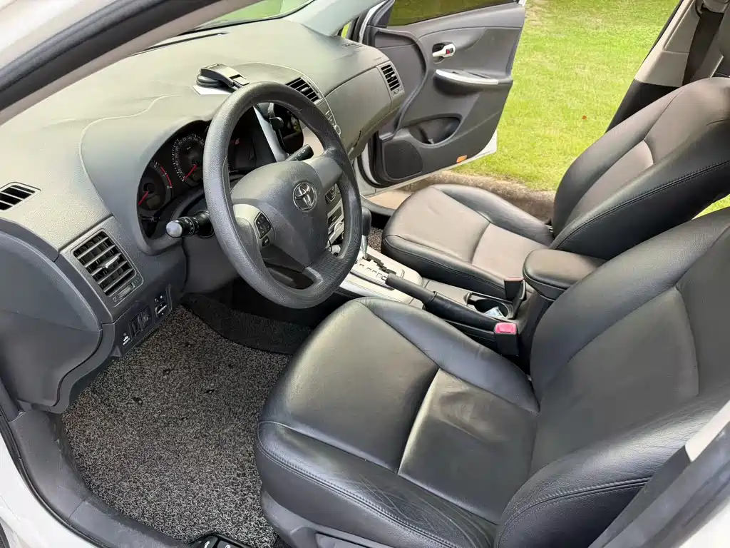 Toyota Corolla — миниатюра 4
