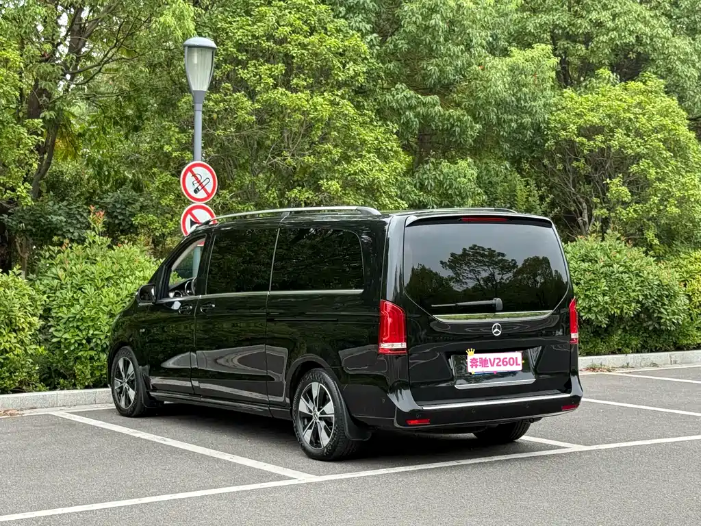 Mercedes-Benz V-Class — миниатюра 5