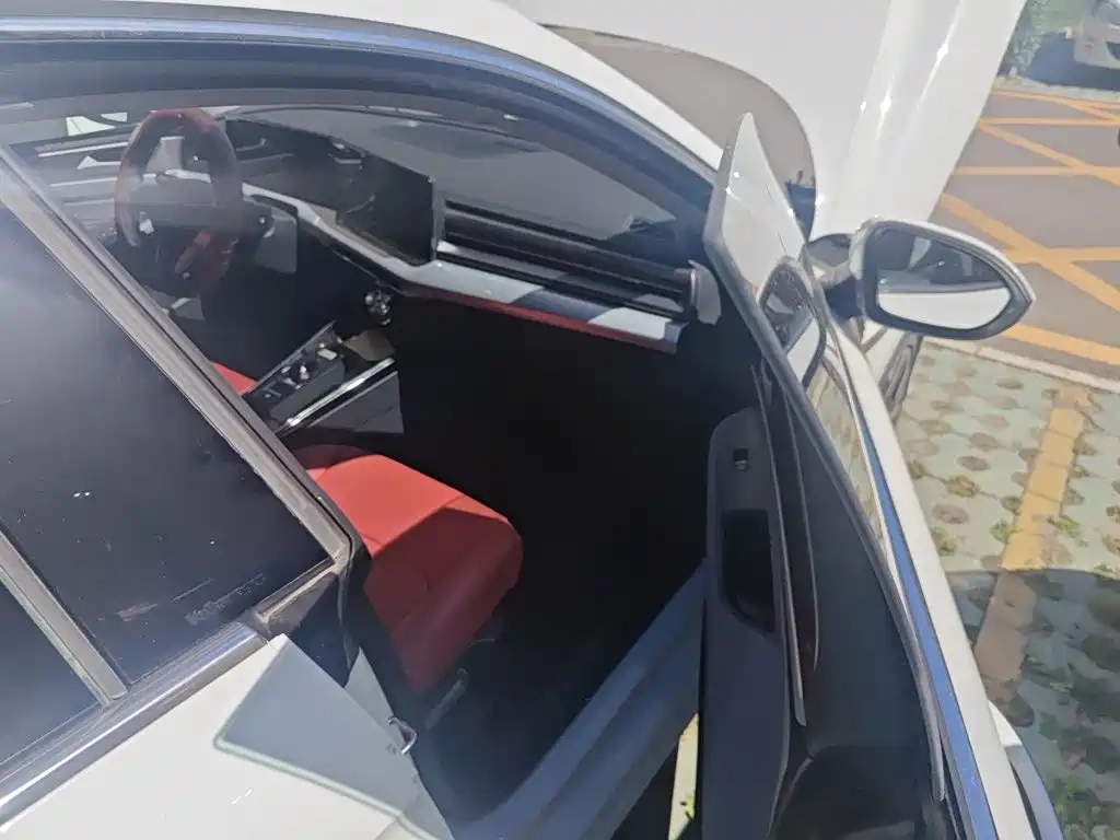 Volkswagen Lamando — миниатюра 19