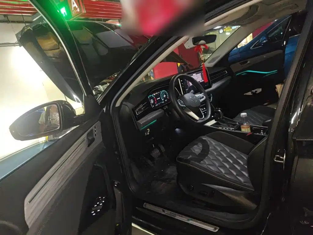 Volkswagen Sagitar — миниатюра 12