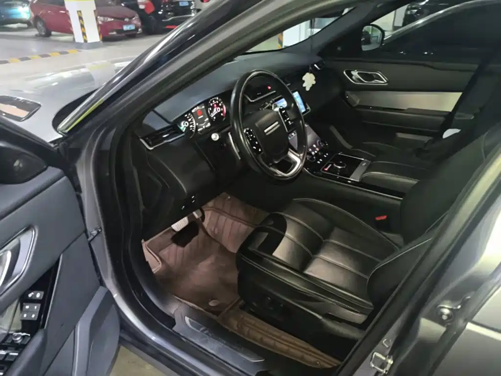 Land Rover Velar — миниатюра 16