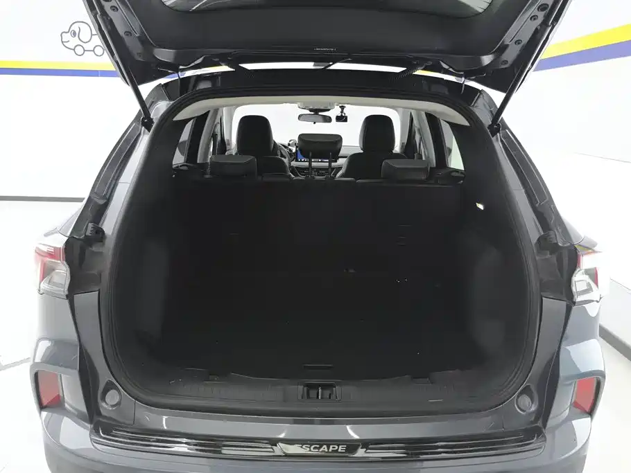 Ford Escape — миниатюра 4