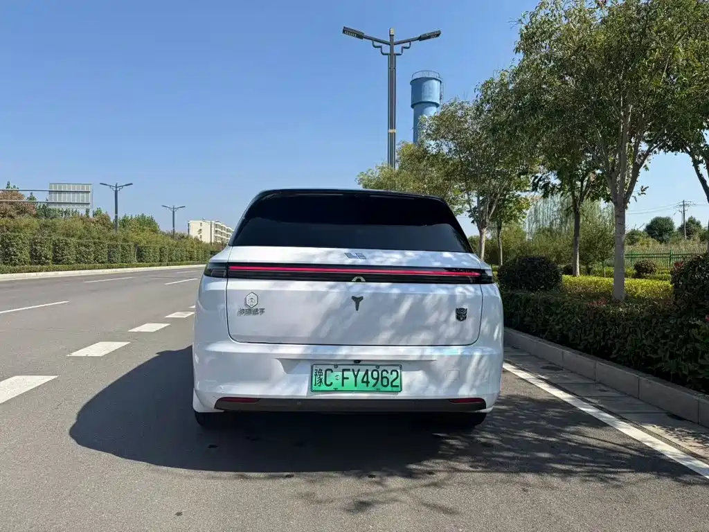 Li Auto Li L7 — миниатюра 5