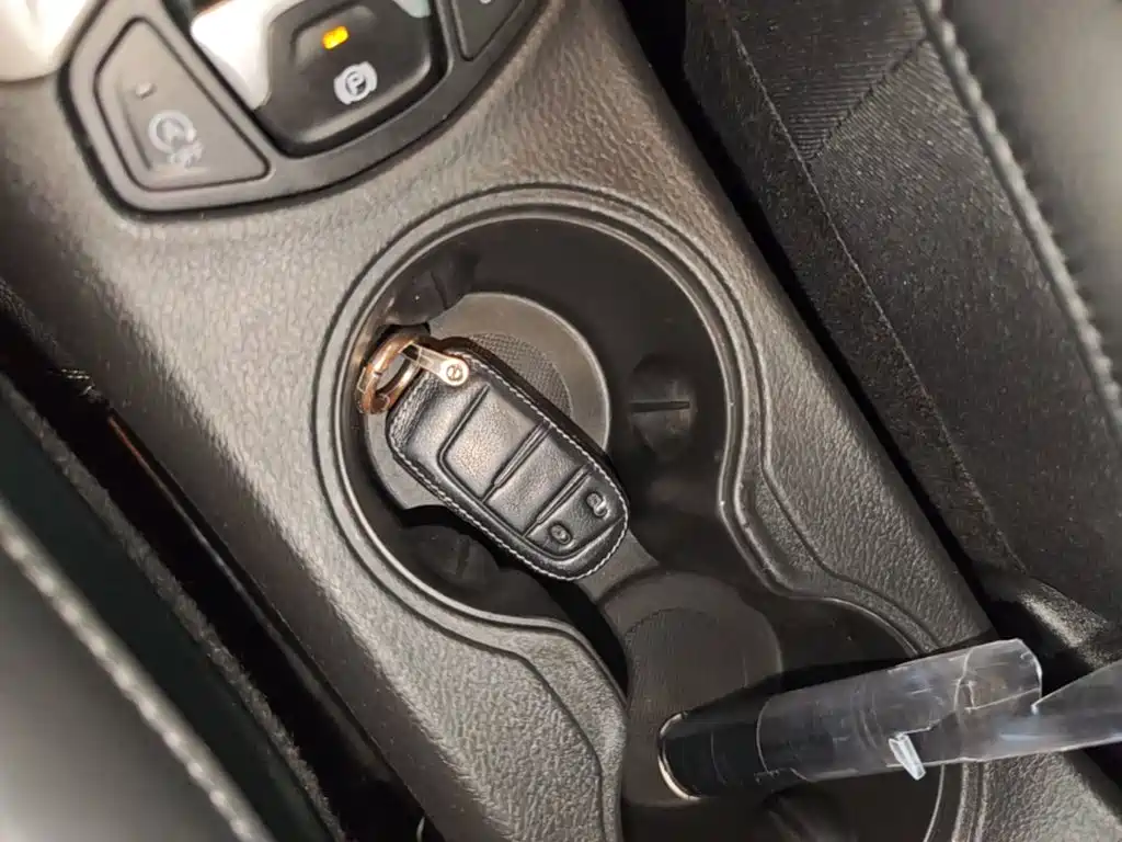 Jeep Compass — миниатюра 9