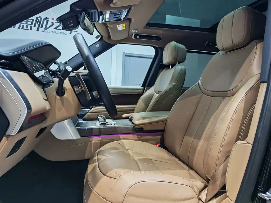 Land Rover Range Rover — миниатюра 10